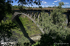 Eisenbahnbr&uuml;cke &uuml;ber dem Sambesi River