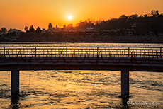 Sonnenuntergang &uuml;ber dem Ganges, Rishikesh