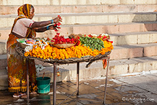 Blumenverk&auml;ufer an den Ghats