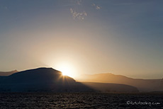 die Sonne kommt �ber die Berge