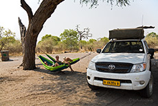 Mittagspause in der H&auml;ngematte, Savuti Campsite