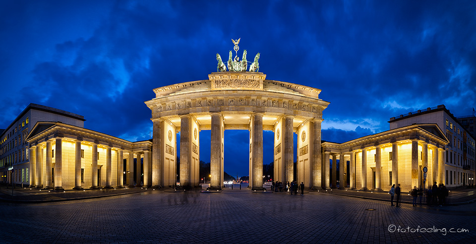 Deutschlands St&auml;dte bei Nacht